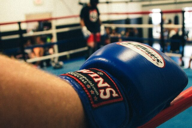 Boxing in the Community: Moving Beyond the Myths of Sports’ Positive Potentials to Reduce Violence